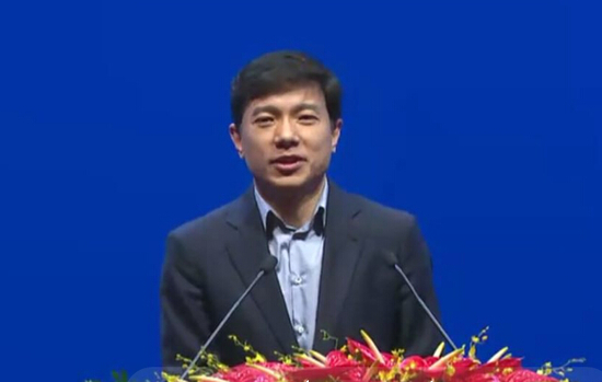 李彥宏：期待第一個(gè)無(wú)人車(chē)行駛城市出現(xiàn)在中國(guó)