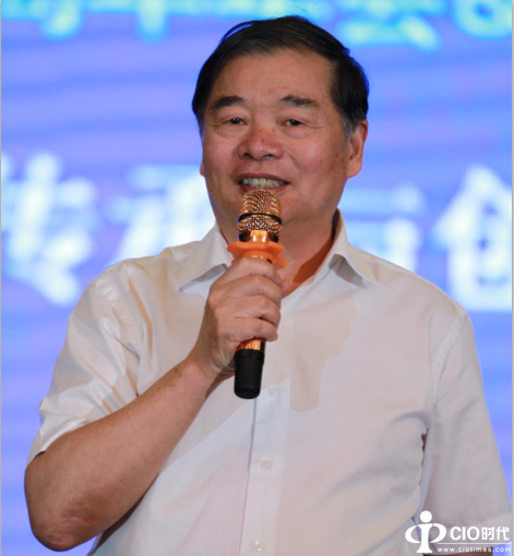 楊學(xué)山:信息的未來變化是融合和智能