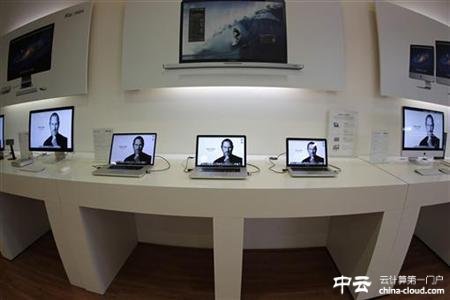 蘋果計(jì)劃在周三將其美國零售店關(guān)閉幾個小時的時間。