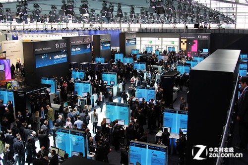 藍色巨人雄踞CeBIT2012 云方案惹人矚目 