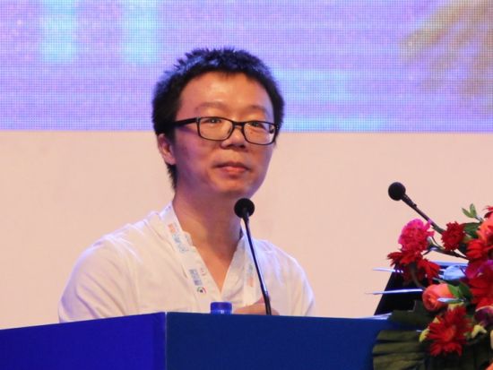 傲游CEO陳明杰發(fā)表主題演講