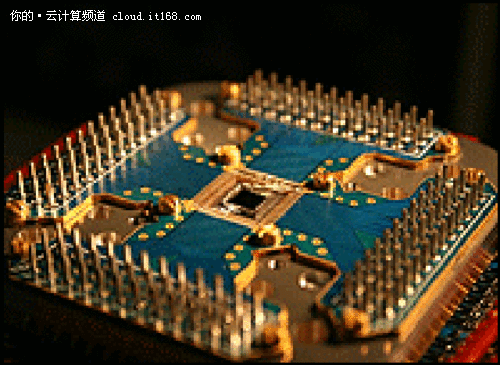 構(gòu)建“天網(wǎng)”  量子計(jì)算組建未來(lái)云計(jì)算