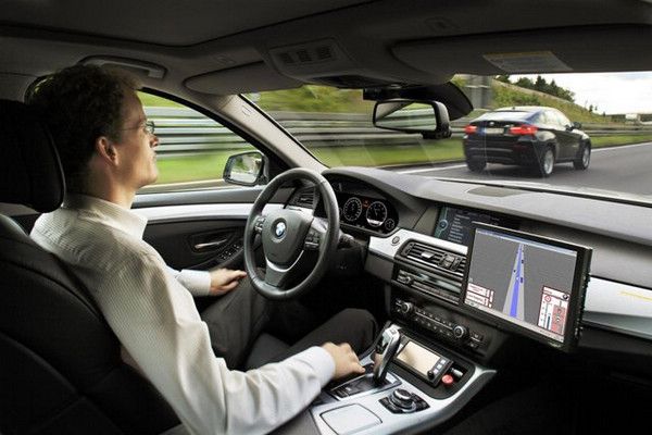 汽車(chē)@CES：聯(lián)姻科技將雙贏 車(chē)聯(lián)網(wǎng)提供新戰(zhàn)場(chǎng)