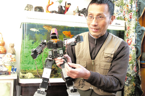 李明德 機器人