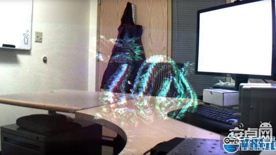 對HoloLens還不滿意？微軟正研究真正的全息顯示