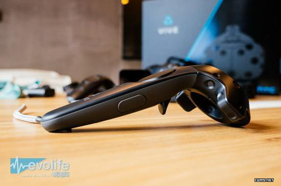 HTC VIVE開箱圖賞 是時候打開VR的新世界大門了