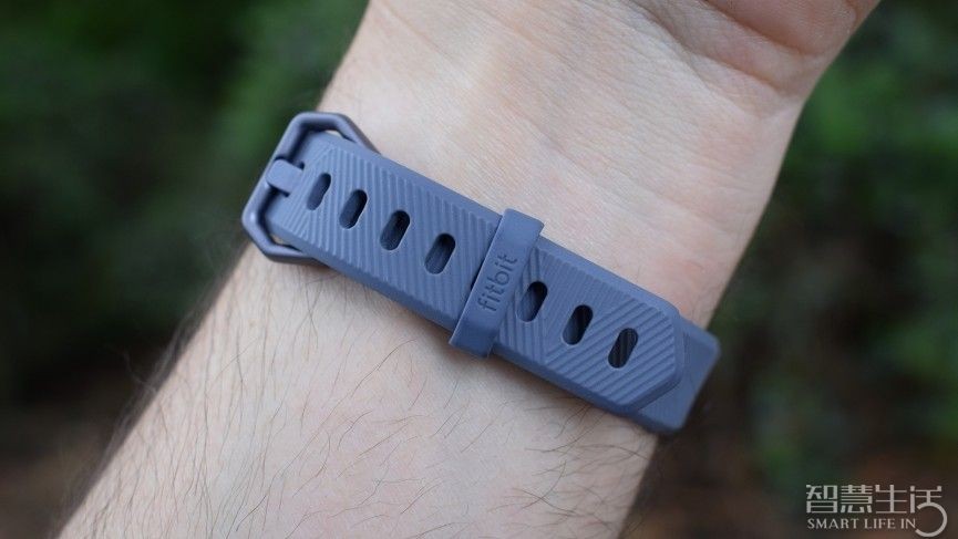 Fitbit Alta手環(huán)新舊款對(duì)比評(píng)測(cè)：有什么區(qū)別？