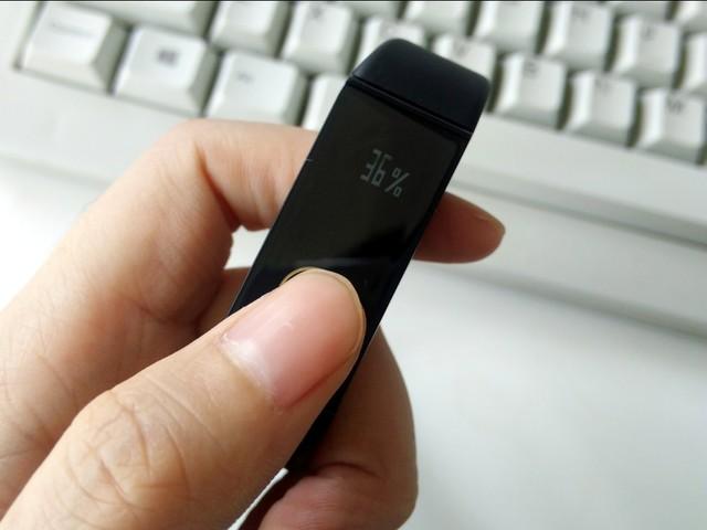 史上功能最全？！ 拉卡拉跨界手環(huán)全面評測