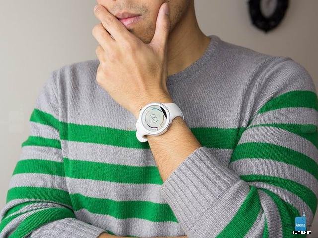 為運動而生！Moto 360 Sport智能手表實物上手評測