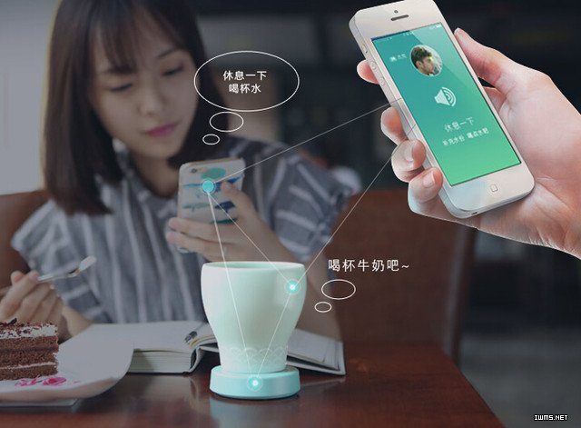 不僅僅提示健康飲水 智能水杯還能社交 