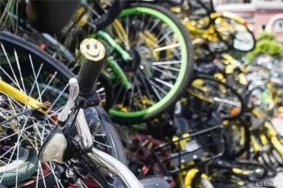 “走向失控”的共享單車，最終還是兩巨頭間的戰(zhàn)爭