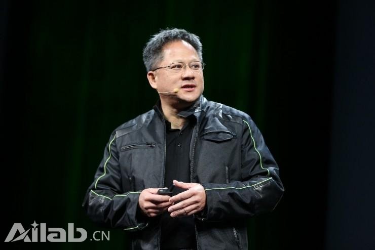 黃仁勛說摩爾定律已死，Nvidia要用人工智能應(yīng)對(duì)