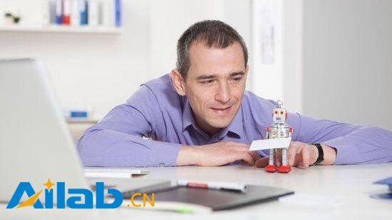 擔(dān)心飯碗被搶？ 人工智能讓你工作更輕松