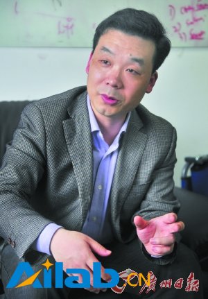 喬宇：AlphaGo只能算“弱智” 沒(méi)自我意識(shí)不足慮