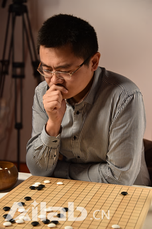 對(duì)話DeepMind創(chuàng)始人：建立通用人工智能