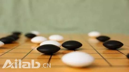 從馬文·明斯基到AlphaGo，人工智能走過(guò)了怎樣的70年？