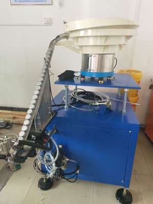全新金協(xié)自動化上下料沖壓機(jī)械手工業(yè)自動化沖床設(shè)備東莞機(jī)器人